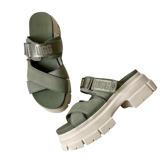 UGG Ashton Leather Slide - Picture 1 of 8